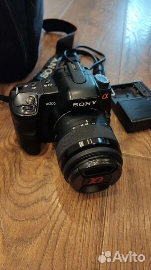 Зеркалка sony a200 с китовым объективом