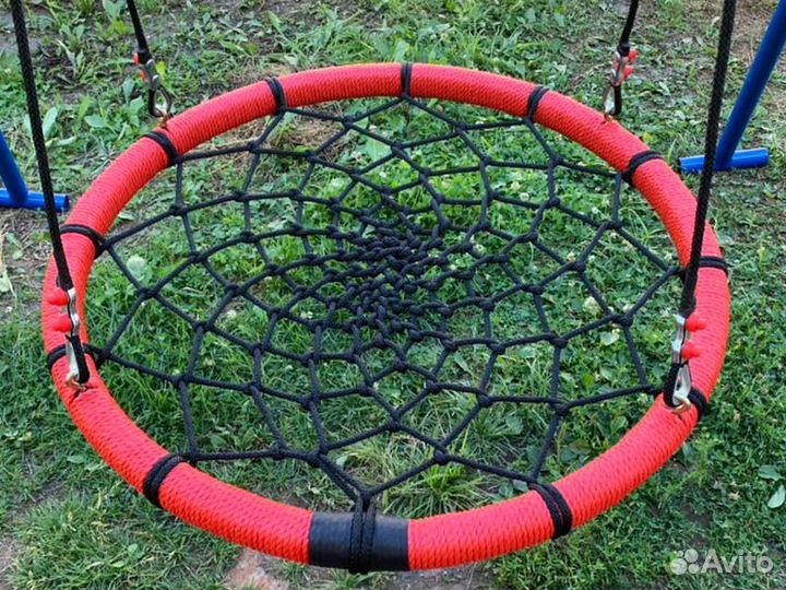 Уличный спортивный комплекс