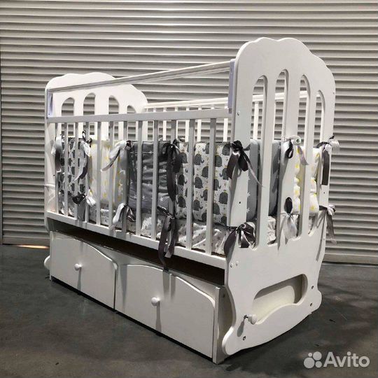 Кроватка детская