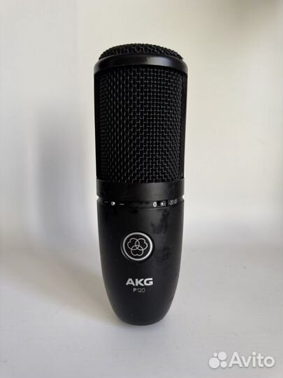 Студийный микрофон akg p120