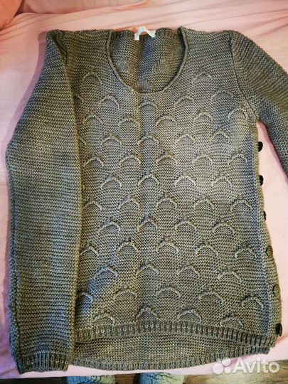 Свитер