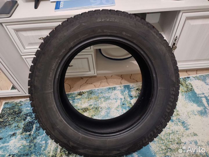 Bridgestone Blizzak Spike-02 205/60 R16 92T