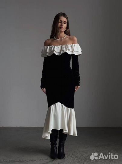 Бархатное платье