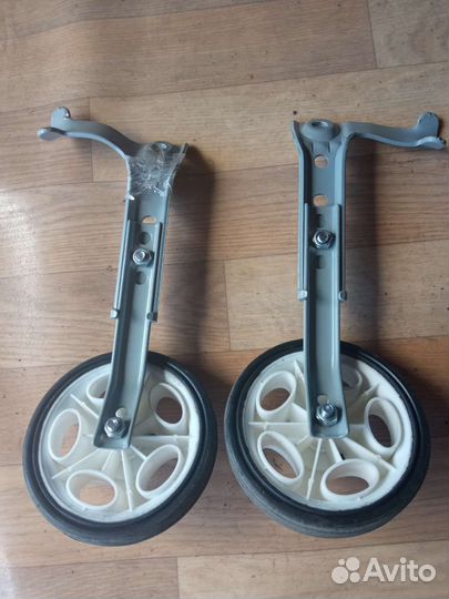 Дополнительные колеса для велосипеда