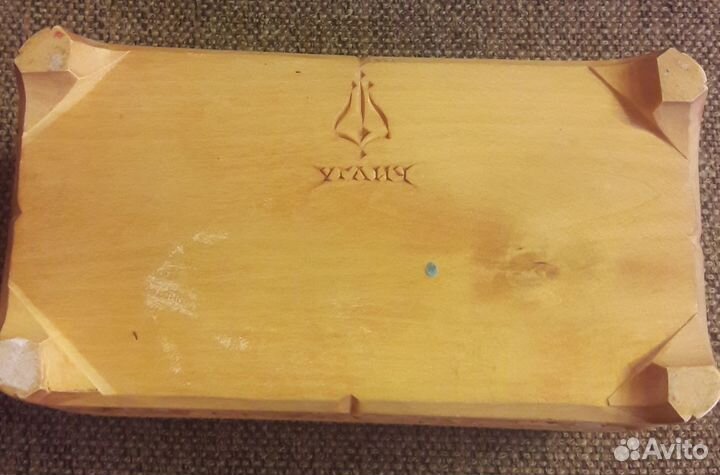 Шкатулка ручн.работы, резная, деревян., 9.5см20 см