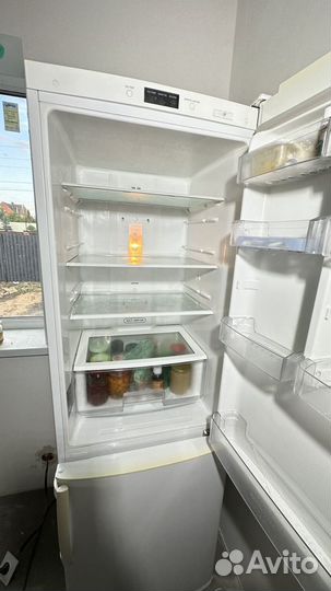 Холодильник LG