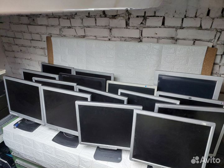 Мониторы 15
