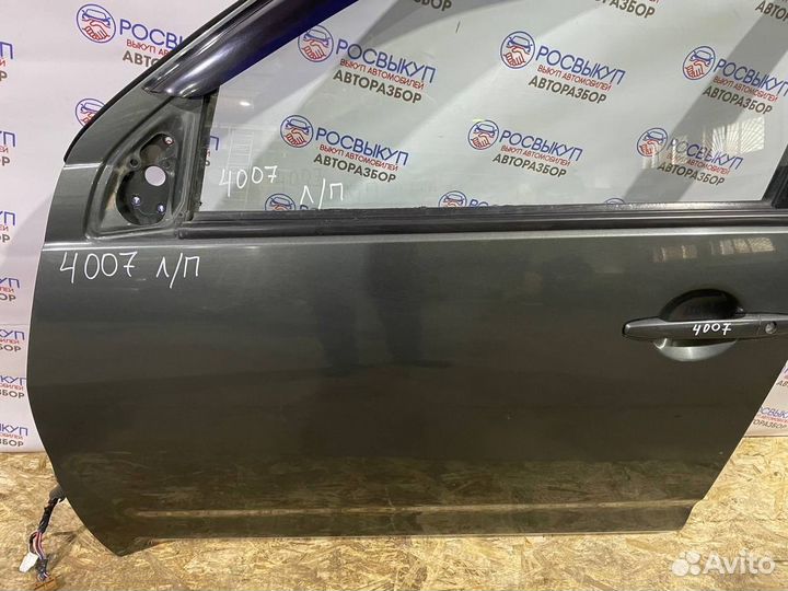 Дверь Mitsubishi Outlander XL