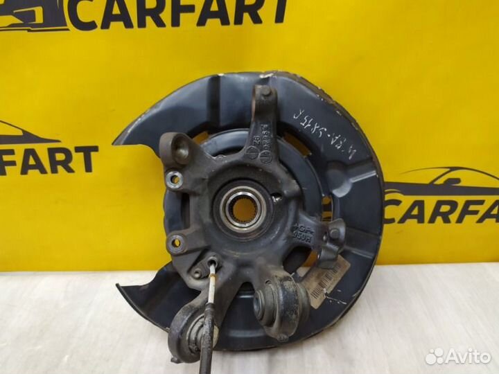 Кулак задний правый Bmw 3 E90 N52B30A 2005