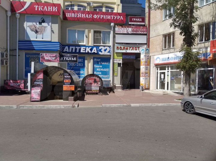 Торговая площадь, 28 м²