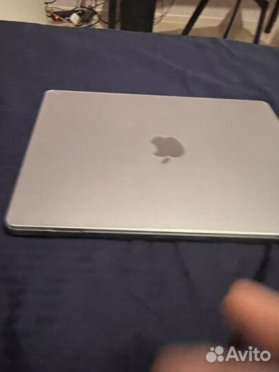 Macbook pro m1pro 14 16 512gb