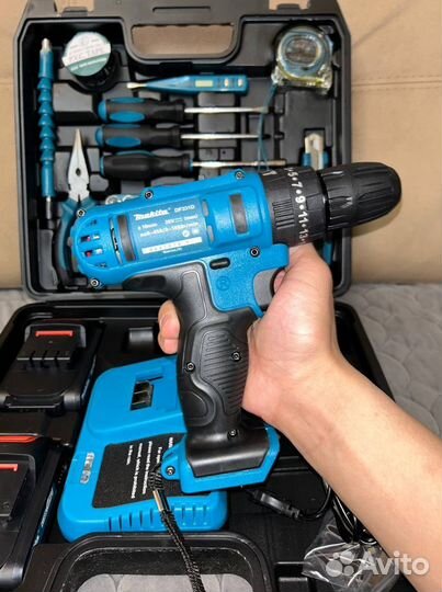 Шуpуповepт ударный Makita 26v 5А/ч Новый