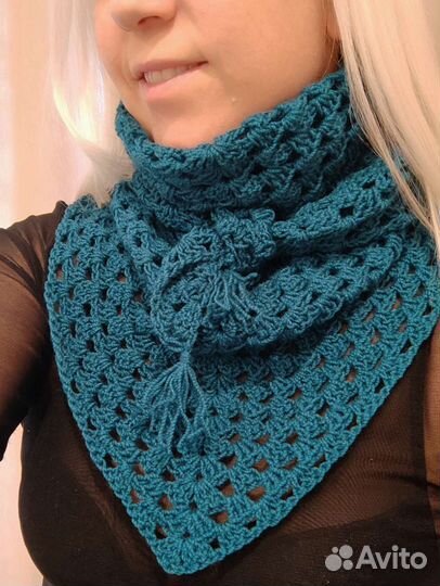 Бактус вязанный шарф