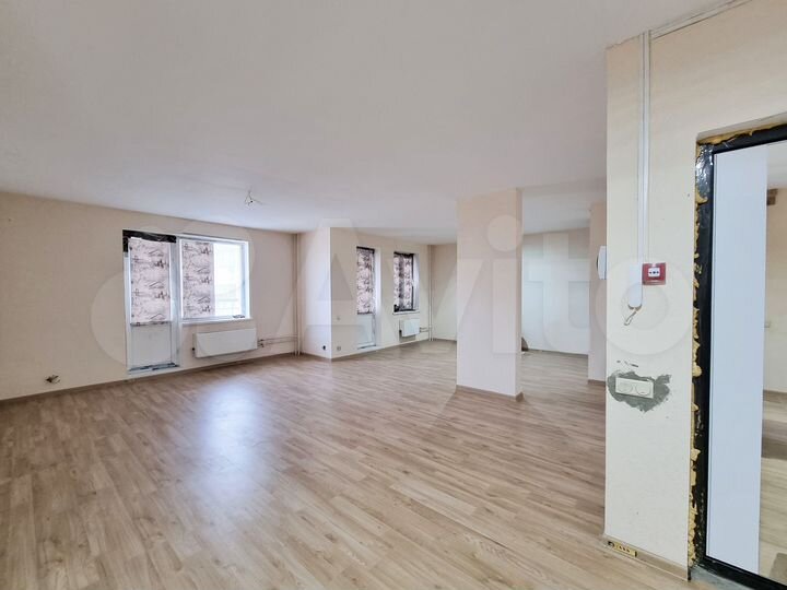 3-к. квартира, 95 м², 12/17 эт.