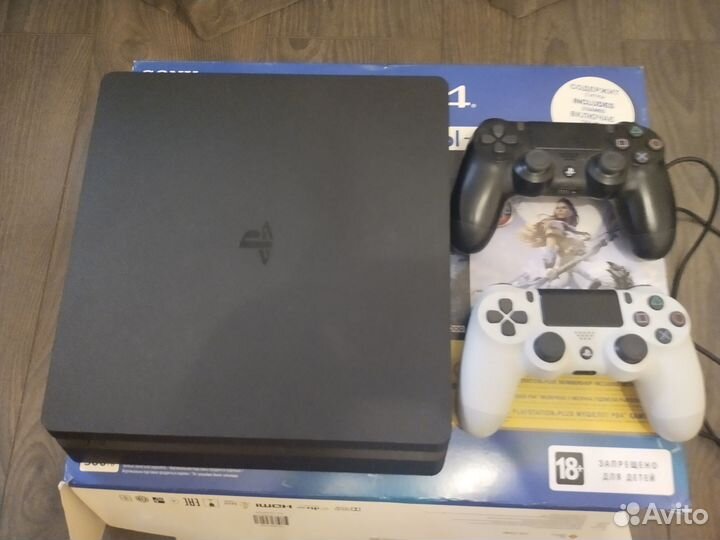 Sony playstation 4