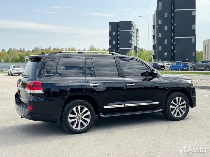 Toyota Land Cruiser 4.5 AT, 2017, 143 478 км