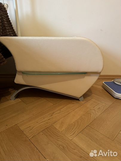 Тумбочка прикроватная