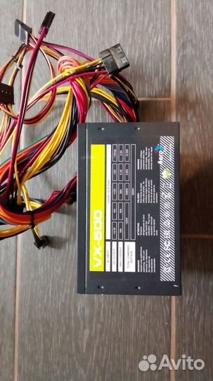 Радиоприемник СССР, калькулятор и запчасти от пк