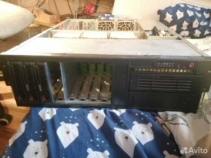 Сервер Supermicro CSE-835m 2x Xeon E5240 12gb