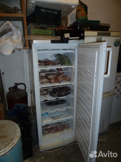 Морозильные камеры и электростатическую коптильню