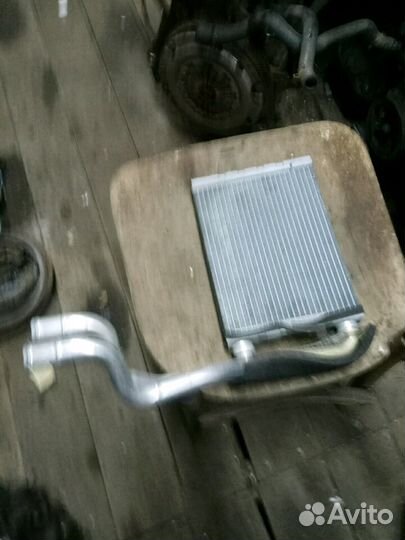 Радиатор отопителя печки Ниссан Жук