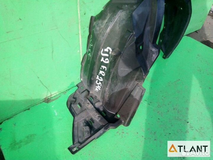 Подкрылок передний правый honda airwave