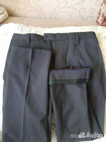 Школьный костюм