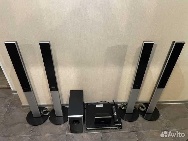 Домашний кинотеатр Samsaung HT-TKQ25 Караоке