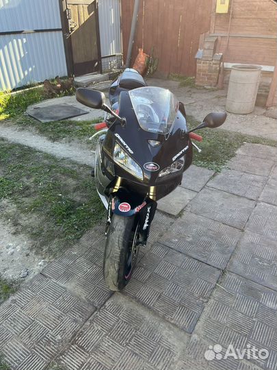 Продам мотоцикл Honda CBR600RR