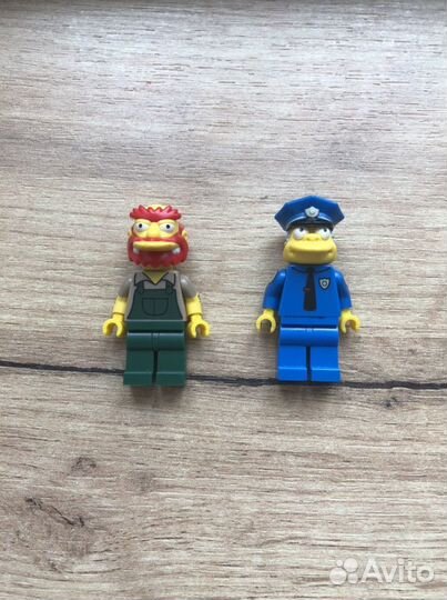 Lego minifigures simpsons