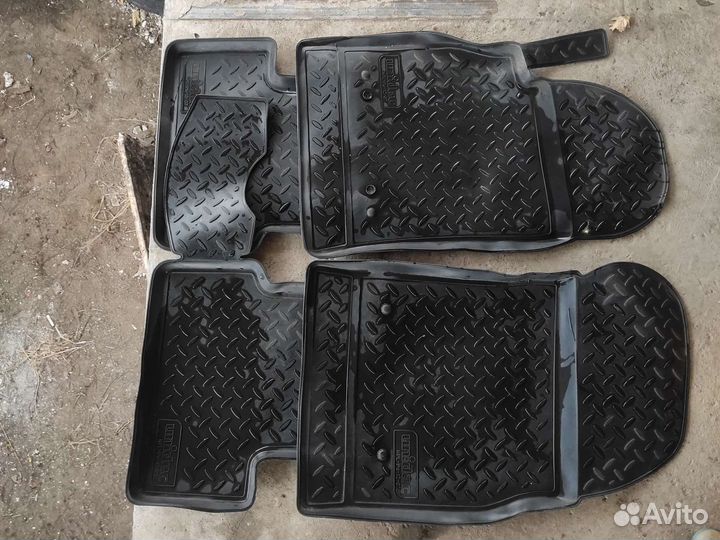 Автомобильные коврики