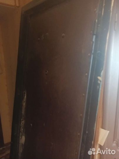 Дверь входная железная бу