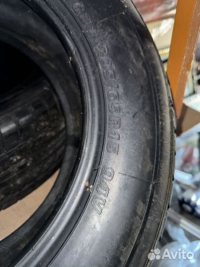 Kumho Power Max 769 205/65 R15 94