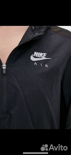 Ветровка Nike Air