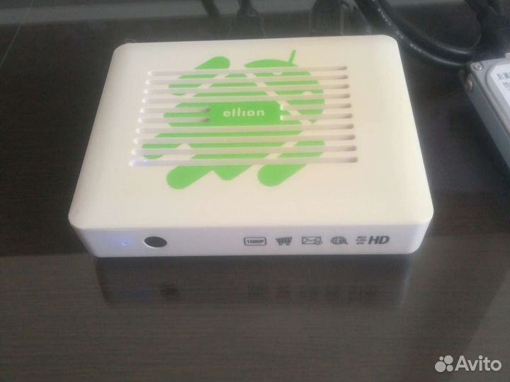 Медиацентр (smart BOX TV android) Ellion TVRoi T1
