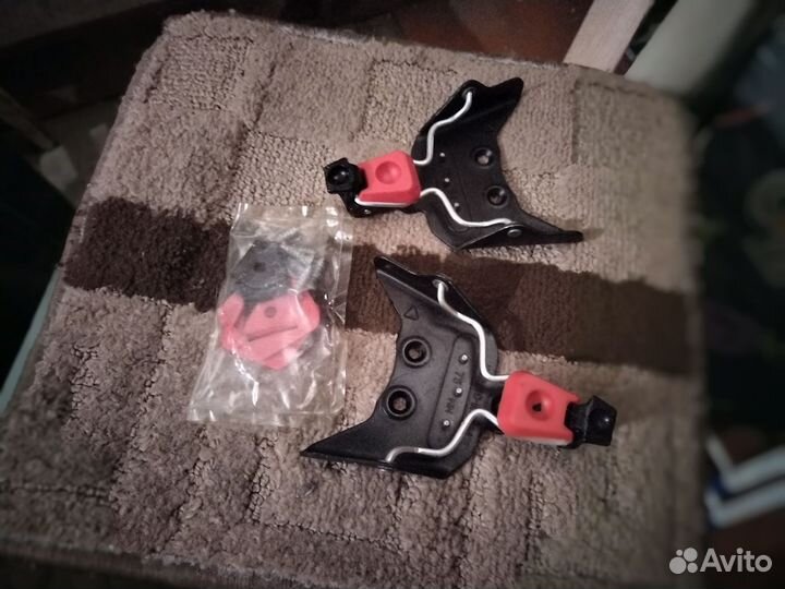 Крепление на лыжи