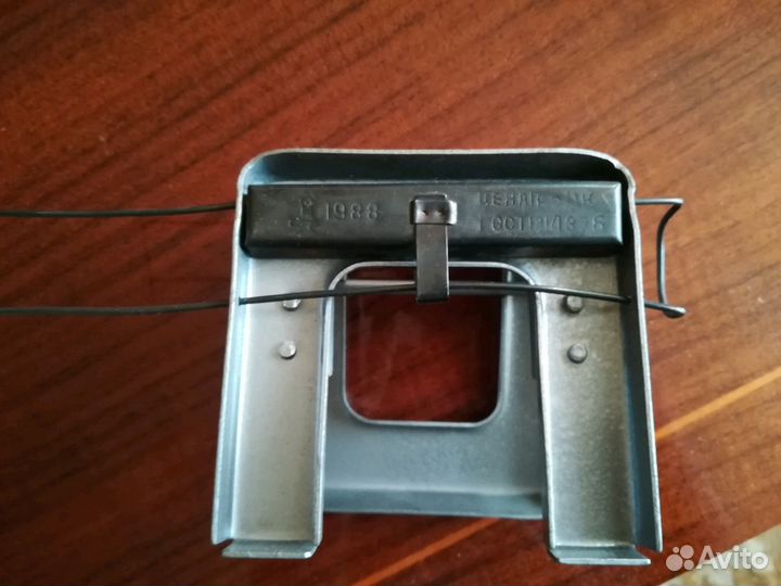 Дырокол новый