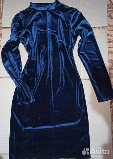 Велюровое платье