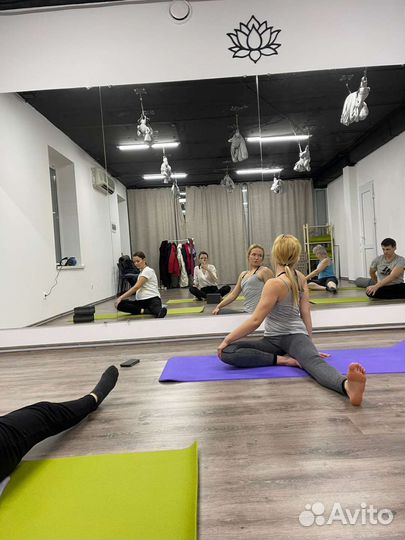 Йога, растяжка, фитнес