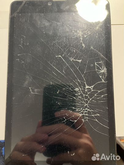 Планешет prestigio