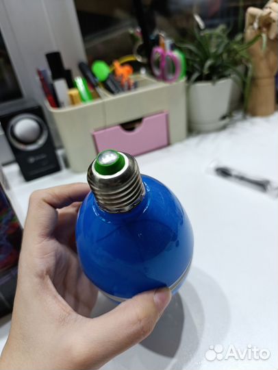 Лампочка-проектор