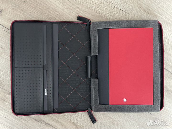 Электронный блокнот Montblanc Augmented Paper