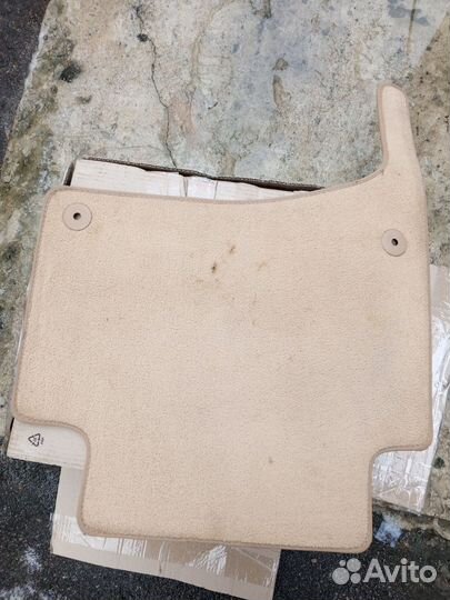 Автомобильные коврики ворсовые