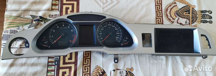Приборная панель с дисплеем Audi a6 c6