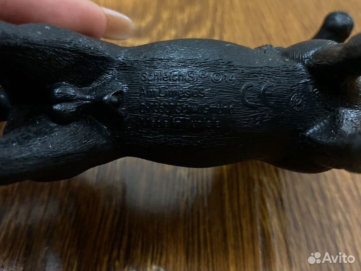 Фигурка лошади schleich