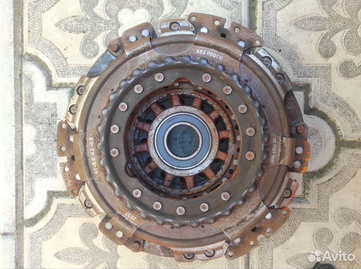 Маховик и сцепление в сборе LUK, DSG dq 200