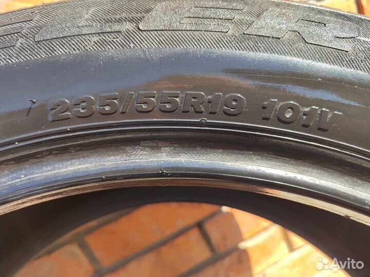 Bridgestone Dueler A/T 235/55 R19 101V