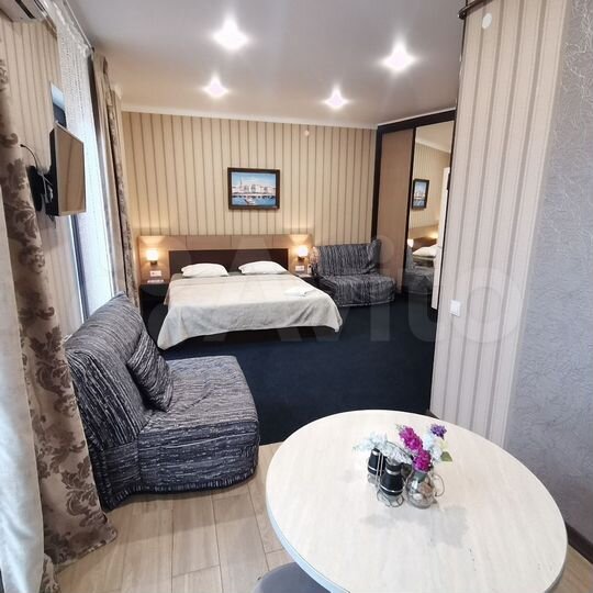 Комната 40 м² в 5-к., 8/8 эт.