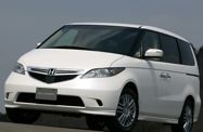 Honda Elysion I (2004—2006) Минивэн