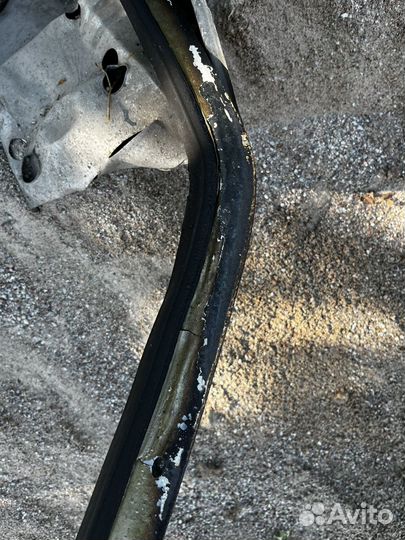 Дверь водительская гольф 2 3х дверка